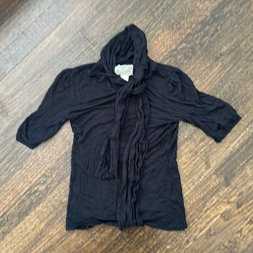 Deletta - shirt with tie neck